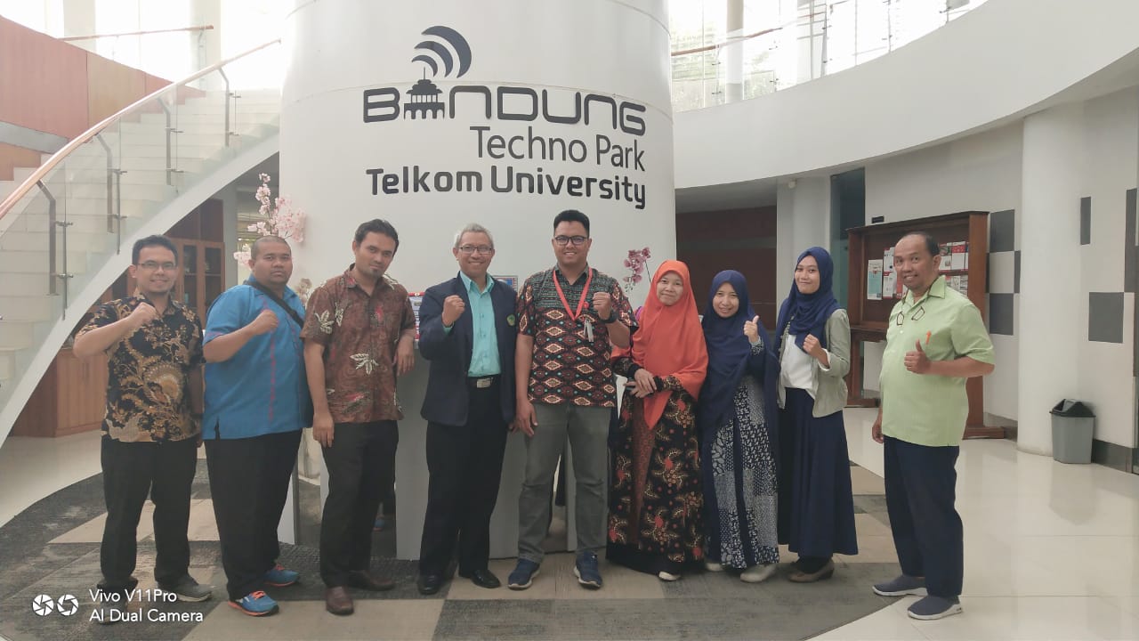 Kunjungan Prodi TI ke Bandung Techno Park